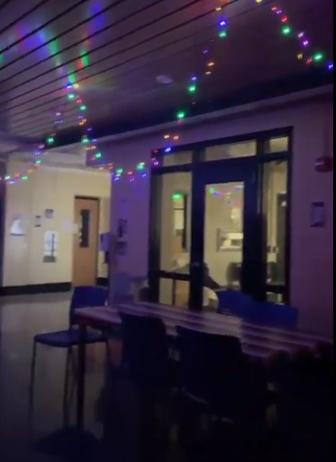 I am having trouble actually submitting the video so the link will be at the bottom of my caption. This one is really short. I wanted to decorate SLA for the holidays! I remember freshman year some kids (I don't know what club) made SLA look amazing for H
